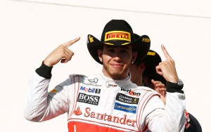 lewis-hamilton-winners-hat-austin-f1-race